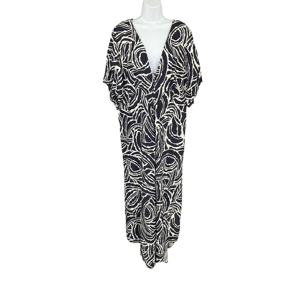 Anthropologie Maxi Dress Women's 22W Blue White Pattern V Neck‎ Short Sleeve